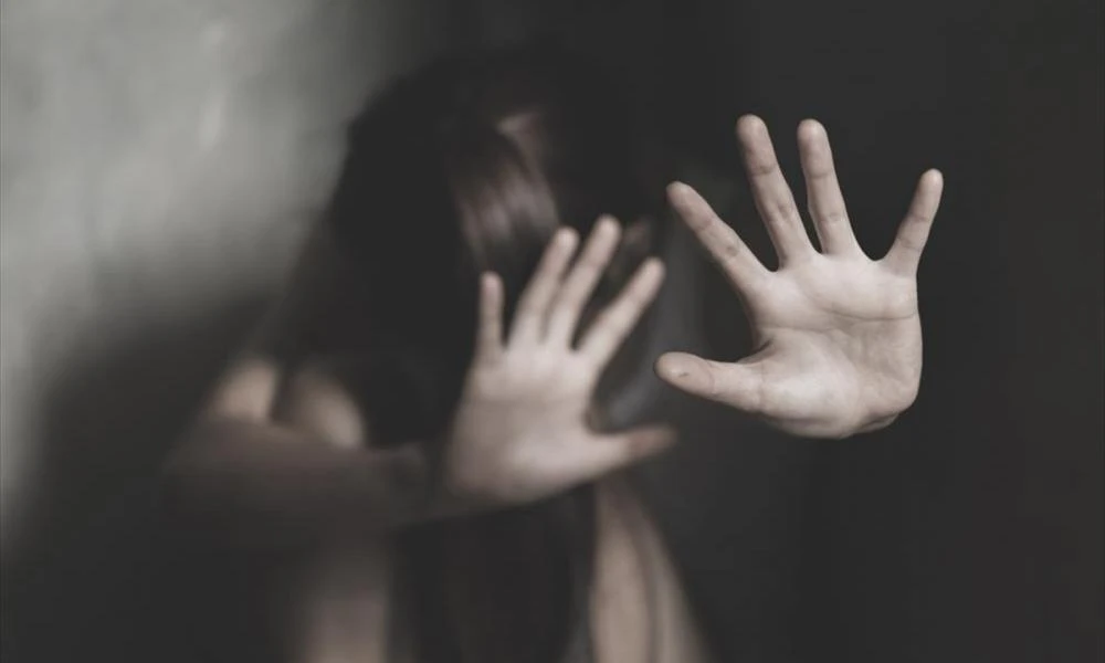 Σοκ στην Ημαθία: Μαθήτριες έπεσαν θύματα σεξουαλικής επίθεσης από ιδιοκτήτη στάβλου ενώ έκαναν ιππασία σε σχολική εκδρομή
